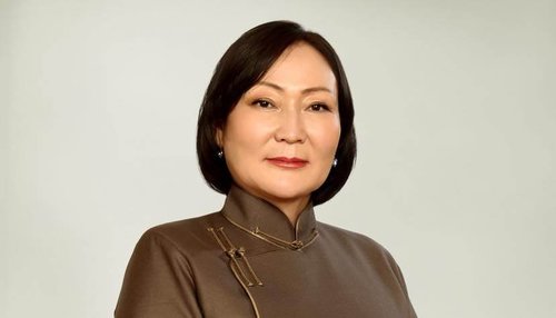 Г.Гангамаа: Эмэгтэйчүүдтэйгээ ажиллах бодлого барьж байна